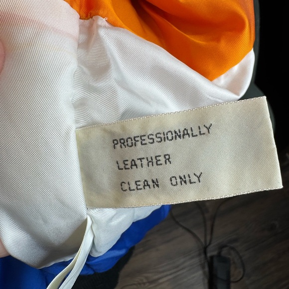 $300 Vintage Michael Hoban WHEREMI 1991 Leather Jacket – Football Field Design - Picture 7 of 7